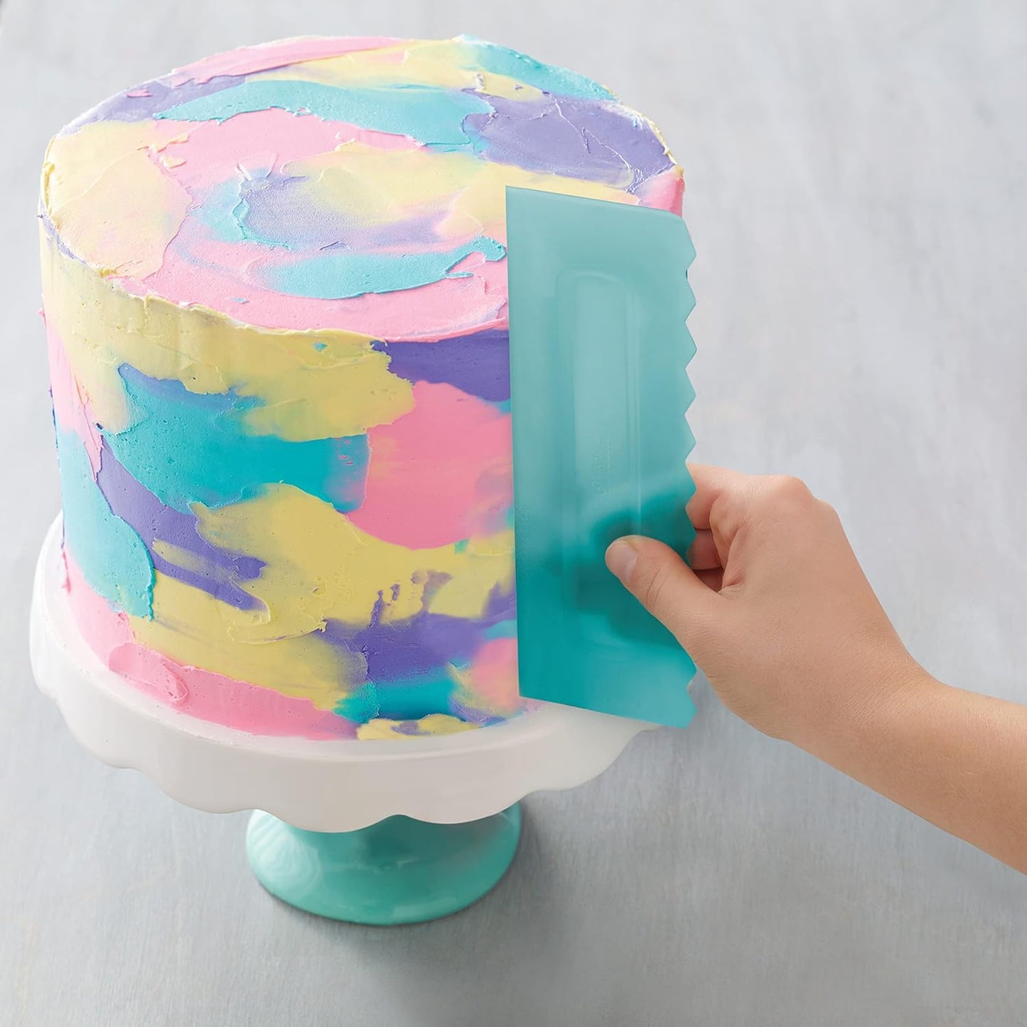 Wilton Cake Decorating Set.