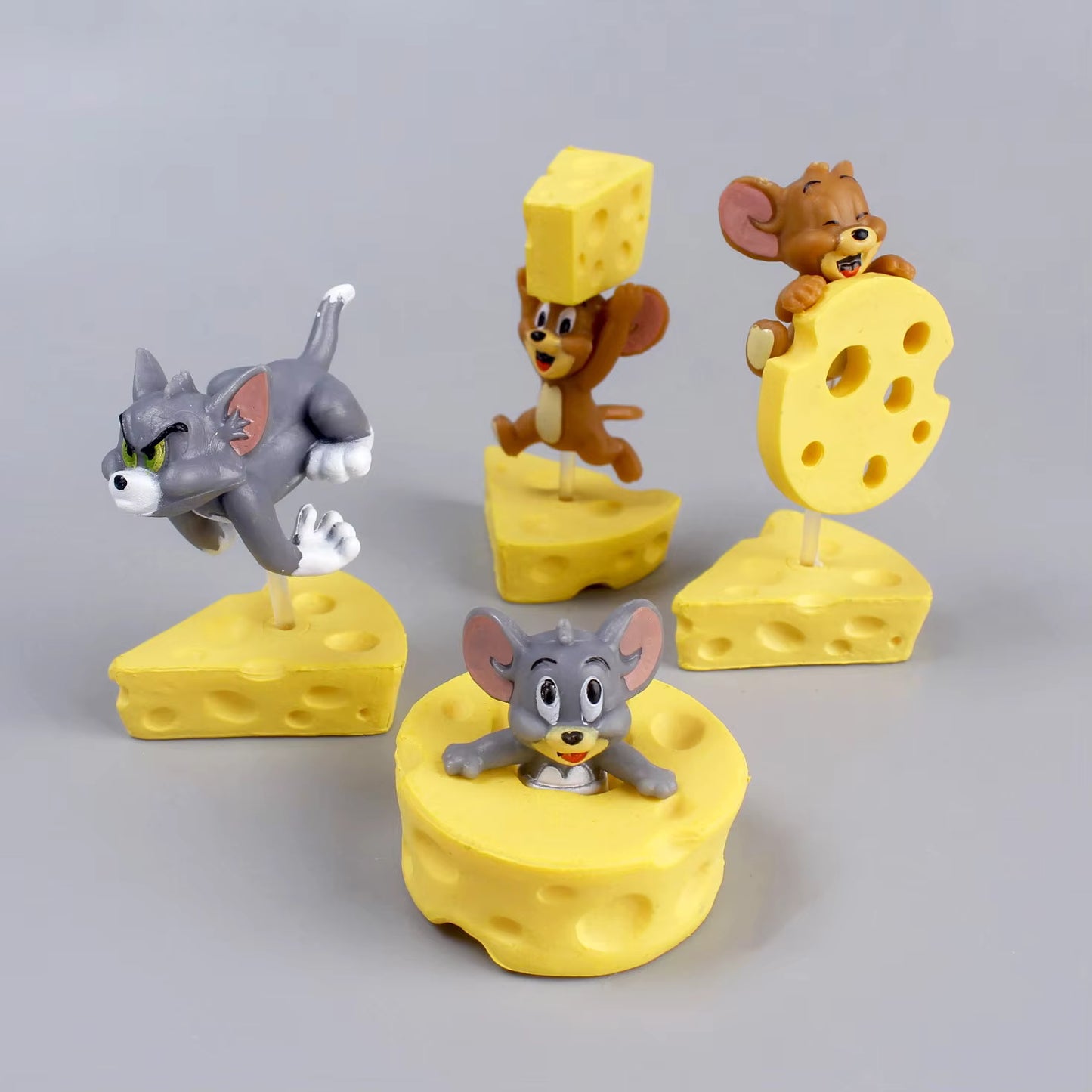 4PC Tom and Jerry Figurine Set
