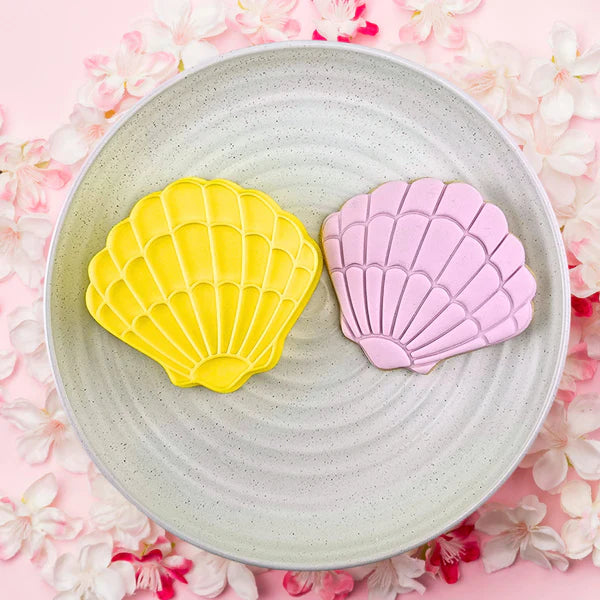 Custom Cookie Cutters 3D Embosser and Cutter Set - Clam Shell