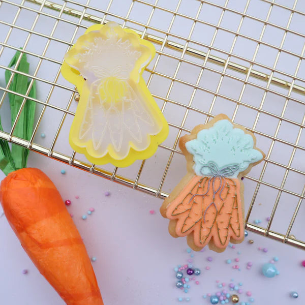 Custom Cookie Cutter - Mini Carrot Bunch Debosser & Cutter Set.