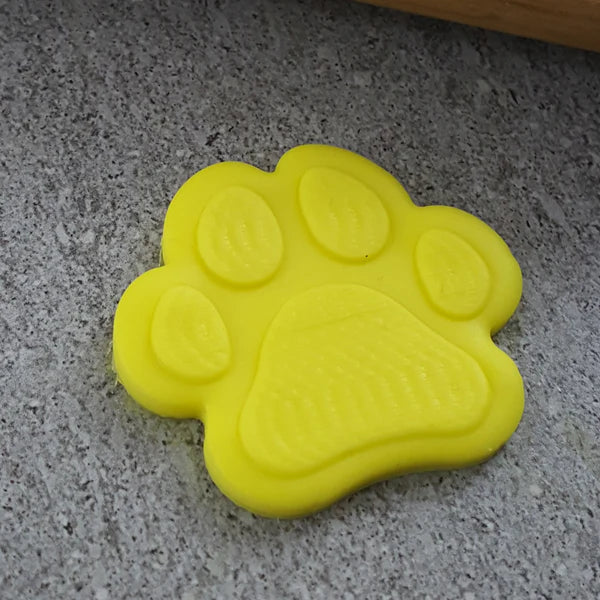 Custom Cookie Cutter Small Paw Debosser and Cutter Set.