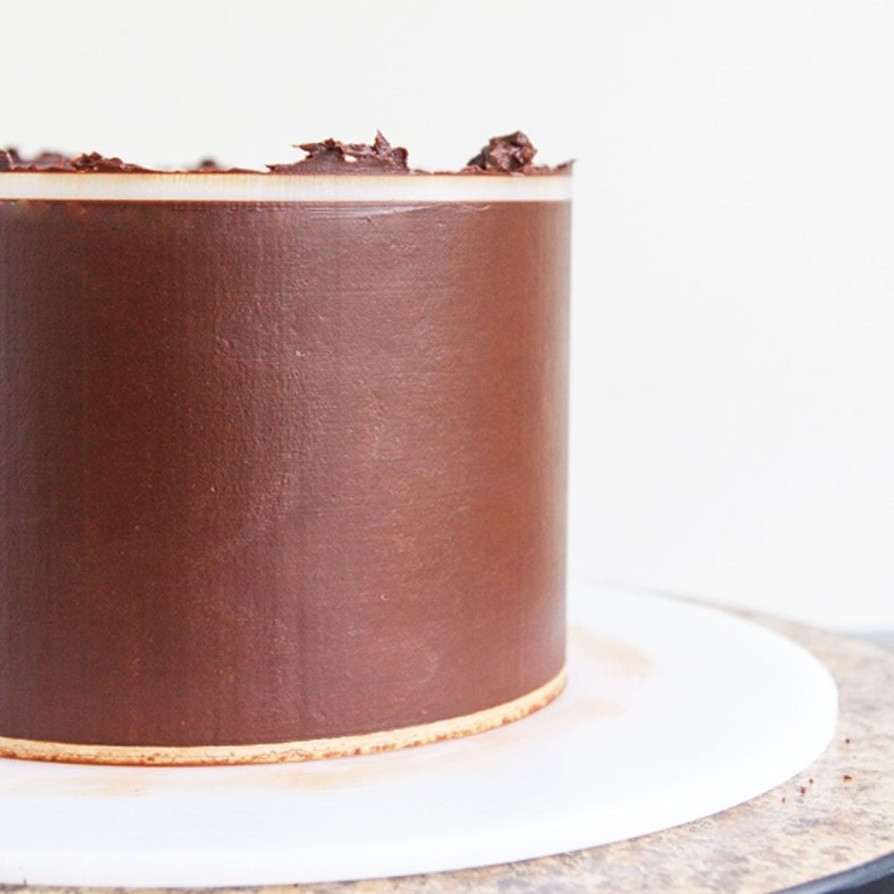 Round Clear Acrylic Ganache Disc - 9.25"