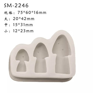 Silicone Mould - 3PC Mushrooms / Toadstools - S383