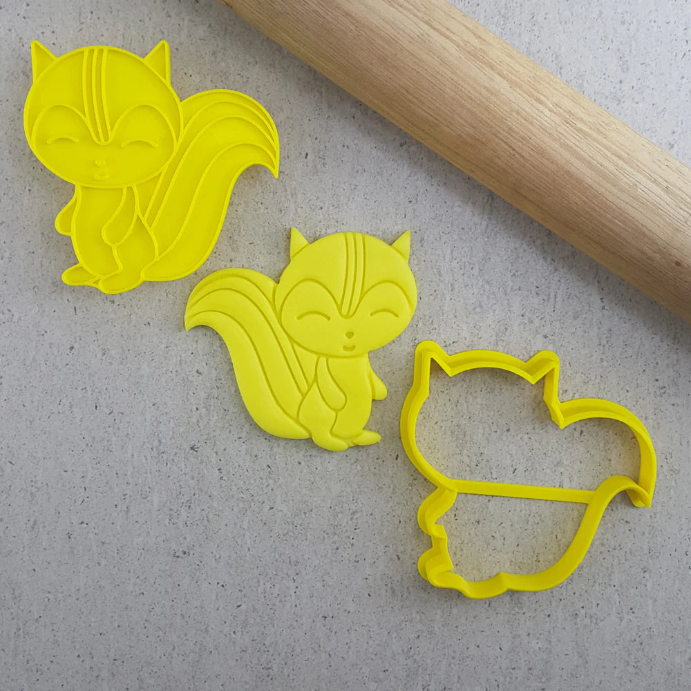 Custom Cookie Cutters Skunk Cutter and Embosser Set.