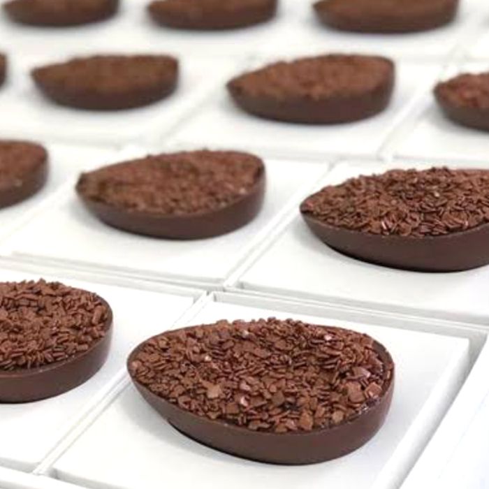 BWB | Smooth Egg Mould 250G | 3 Piece.