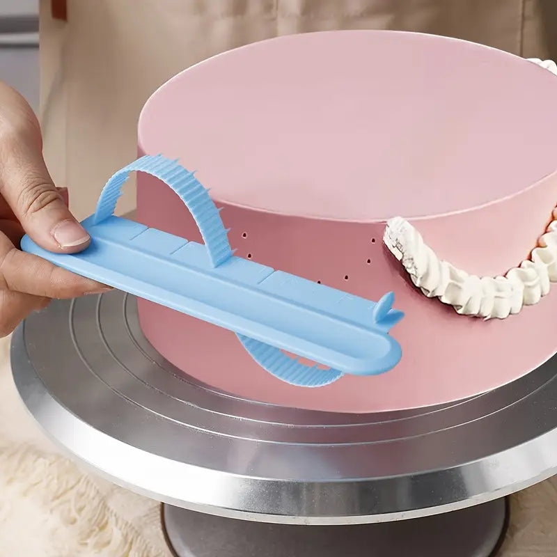 Cake Decorating Curve Guide with Measurement Markings