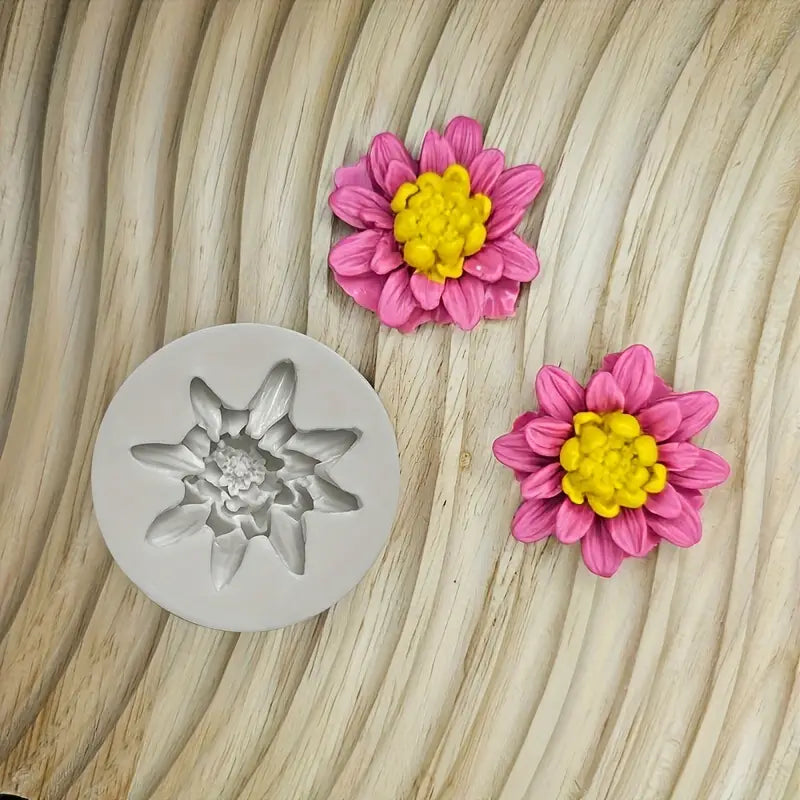Silicone Mould - Lilly Flower - S581