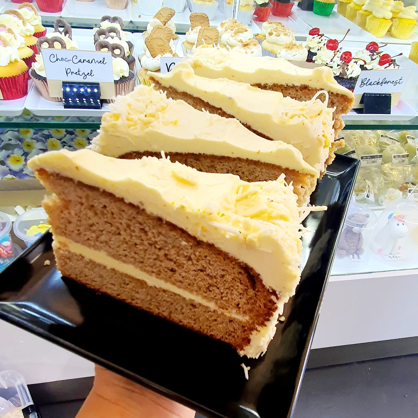 Hummingbird Cake Slice *Pickup Only*