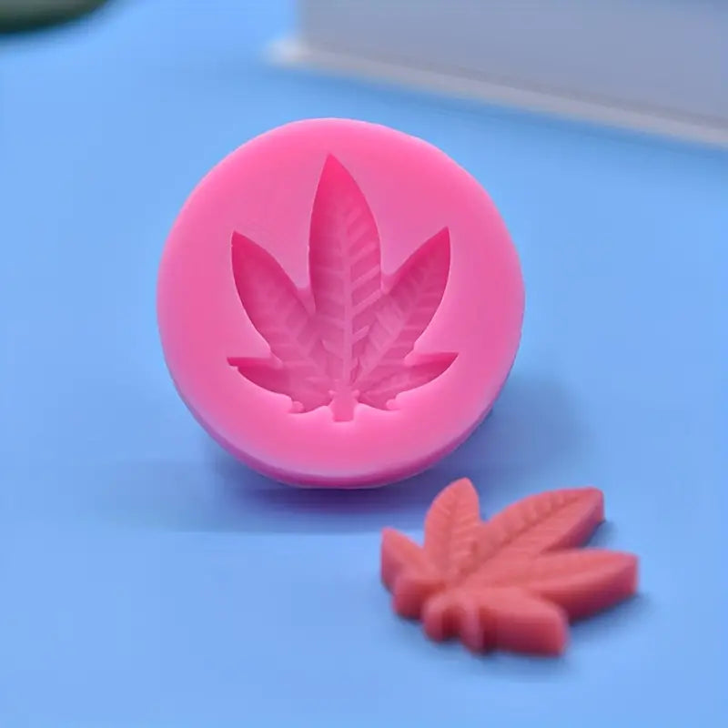 Silicone Mould - Pot Leaf - S698