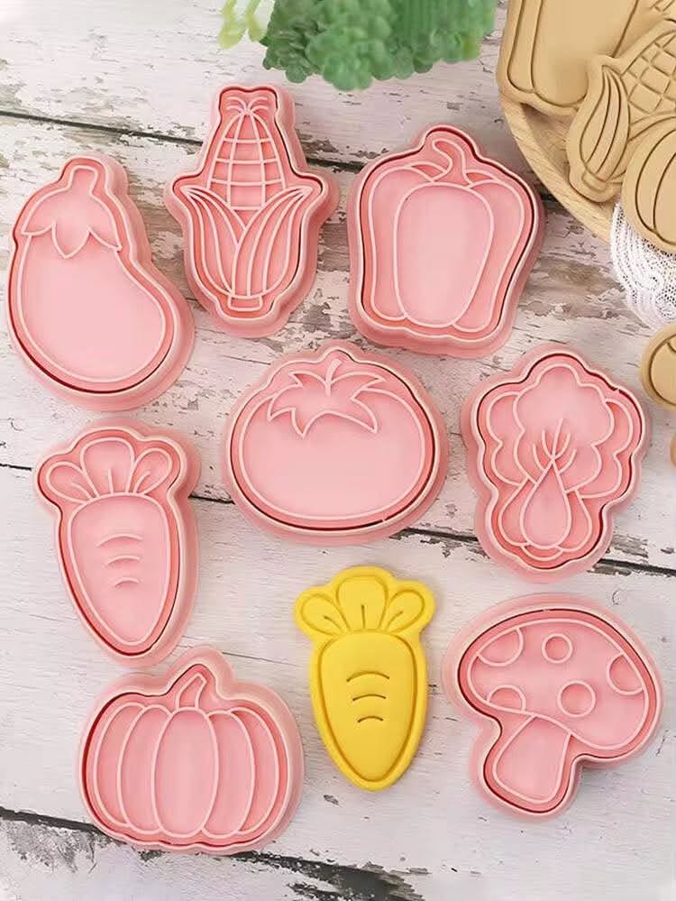 8Pc Assorted Vegetable Cookie Cutter Set