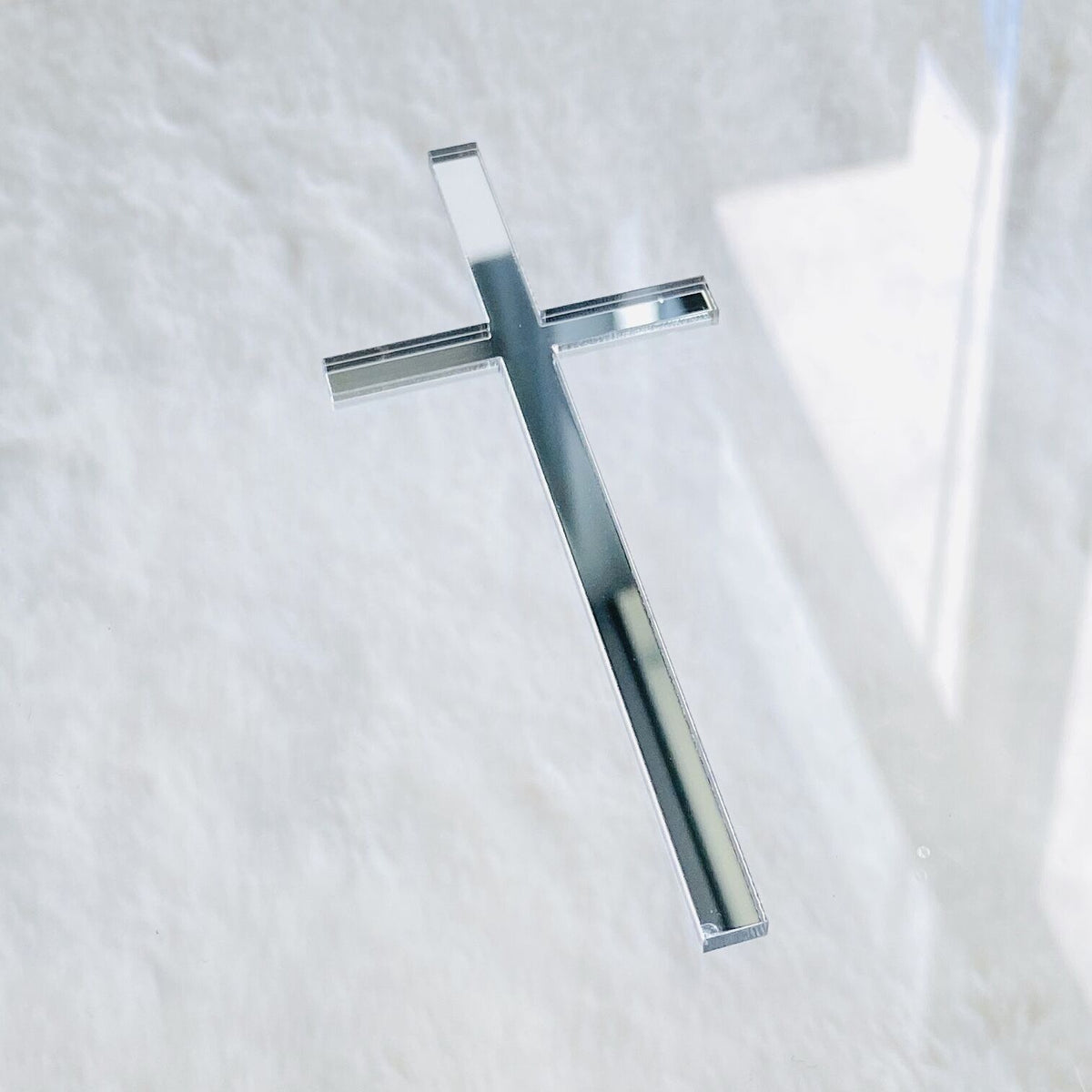 Acrylic - Silver Cross 12.5cm