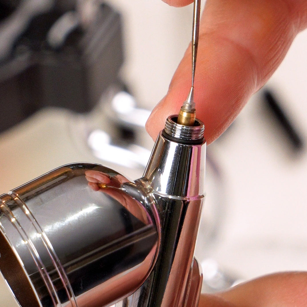 Loyal Airbrush + 30 PSI Compressor