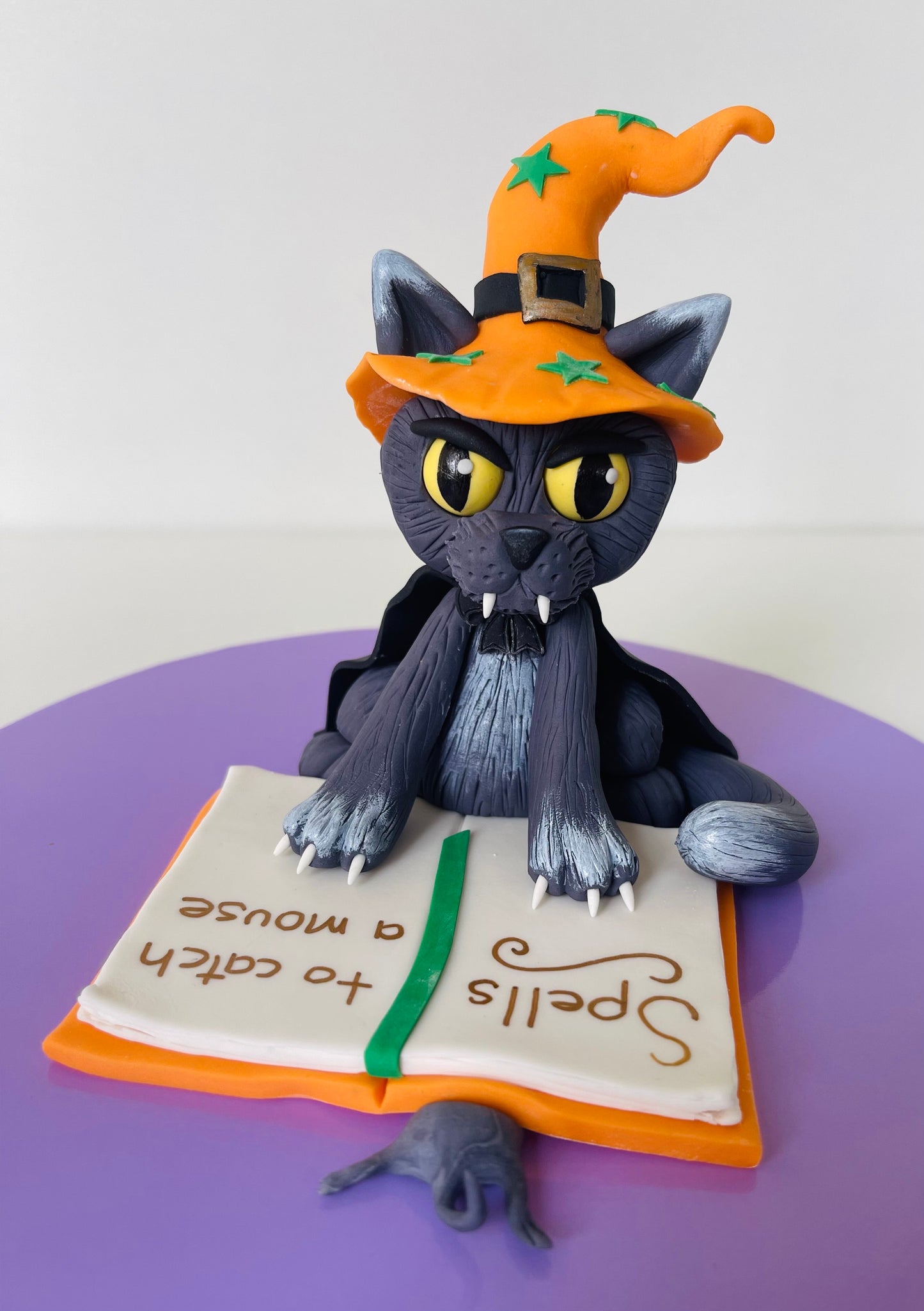 Cake Class - Figure Modelling with Nikki Taylor Charmed Creation Cakes - Halloween Cat Topper - Wednesday 23rd October 6pm