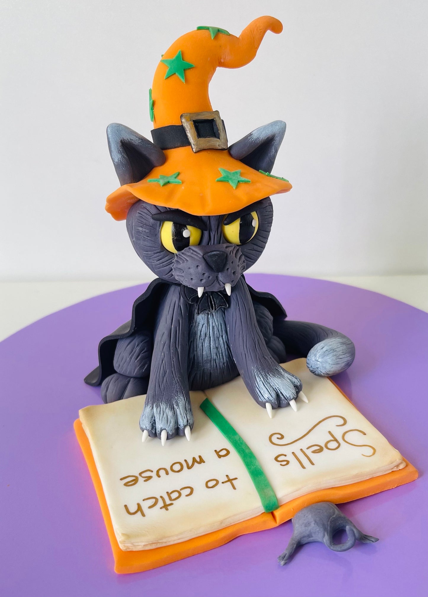 Cake Class - Figure Modelling with Nikki Taylor Charmed Creation Cakes - Halloween Cat Topper - Wednesday 23rd October 6pm