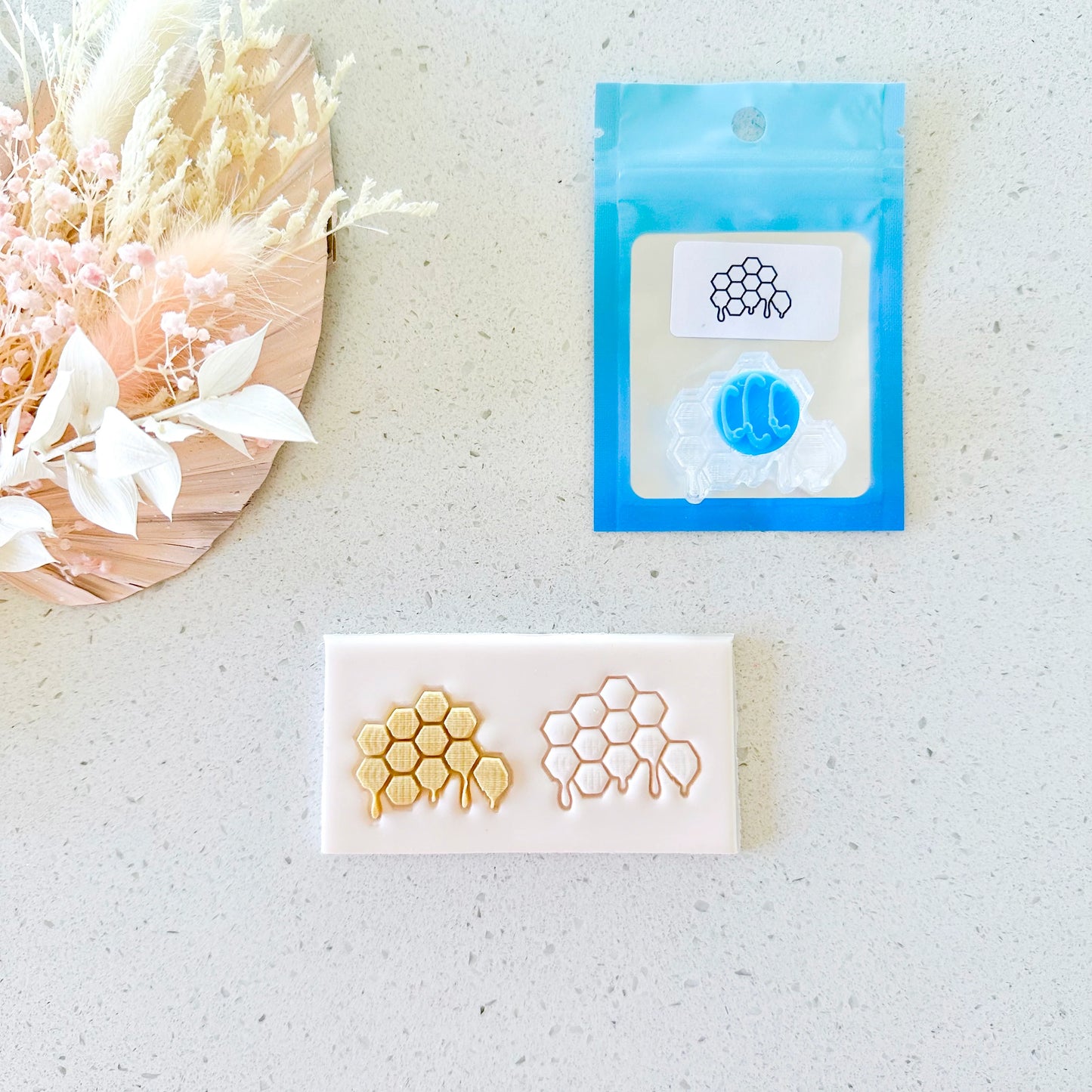 Custom Cookie Cutters - Honeycomb Layer Stamp (Cake Sera Sera).