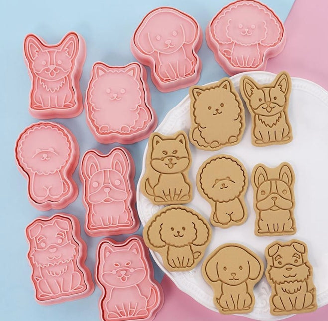 8pc Assorted Dogs Cookie Cutter Set
