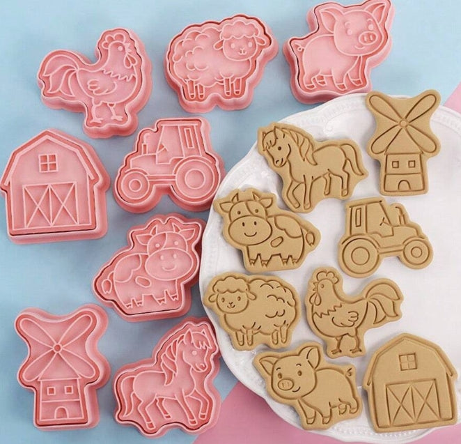 8pc Assorted Farm Animals Cookie Cutter Set