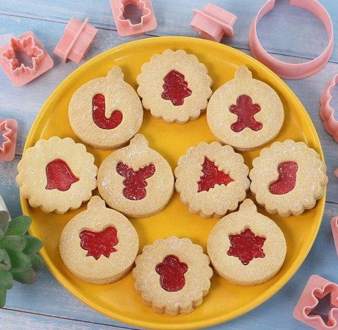 10Pc Assorted Christmas Cookie Cutter Set