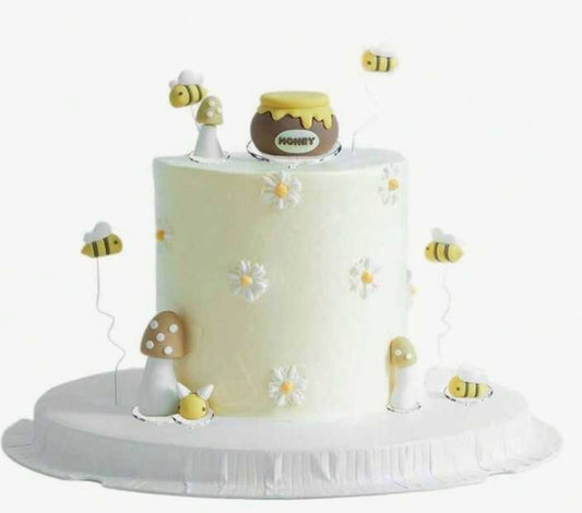 10Pc Bee Theme Cake Decorating Set