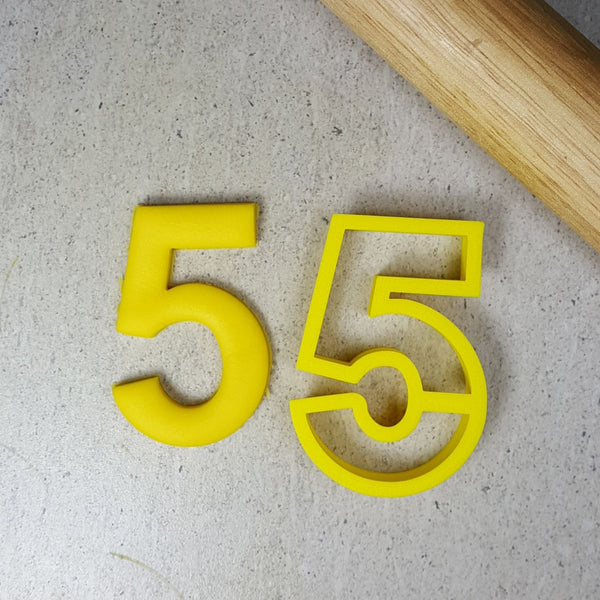 Custom Cookie Cutters - 2 Inch Individual Number Cutter (Thin Version) - Assorted Numbers.