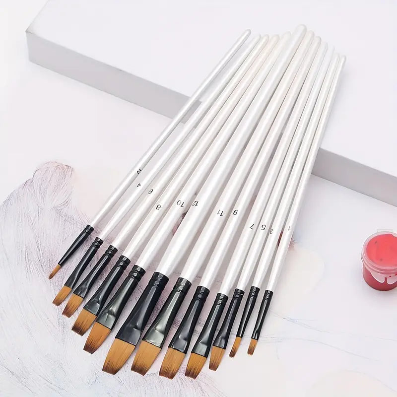 Assorted 12pc Artist Brushes