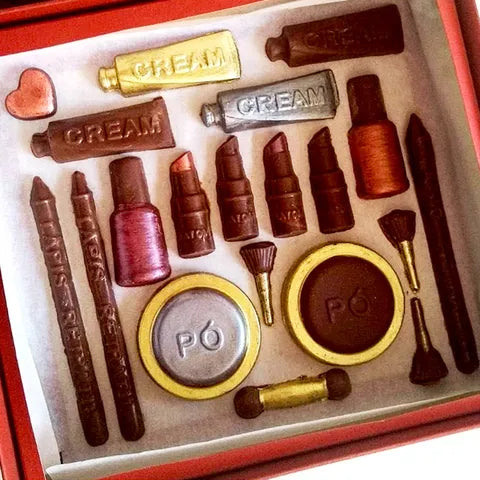 BWB -  Make Up Kit 1PC - Chocolate Mould.