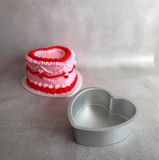Mondo Heart Cake Pan / Tin - 8" (20x7.5)