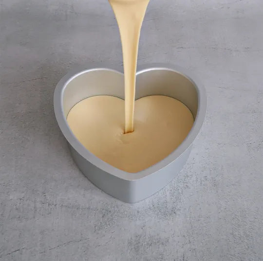 Mondo Heart Cake Pan / Tin - 8" (20x7.5)