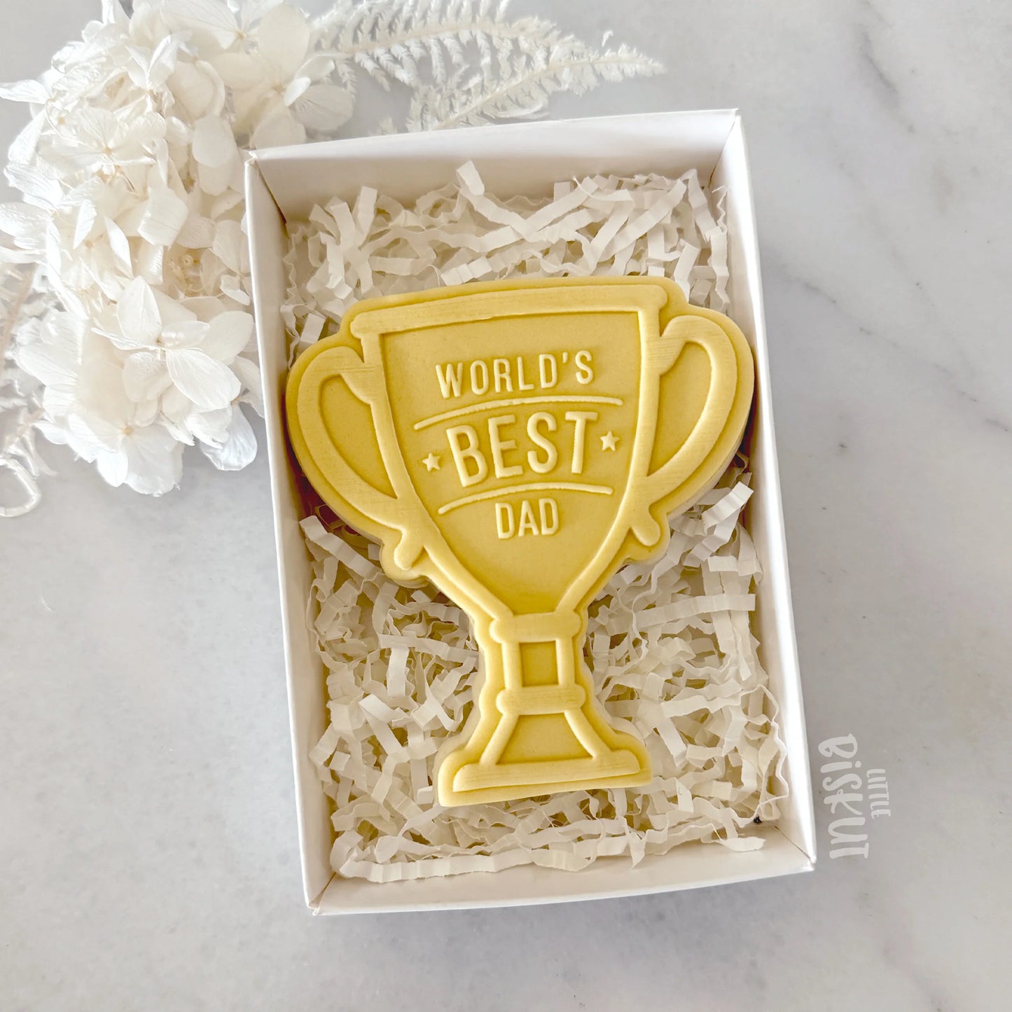 Little Biskut Level Up! - Trophy Cutter & Changeable Debosser Set - Mum & Dad.