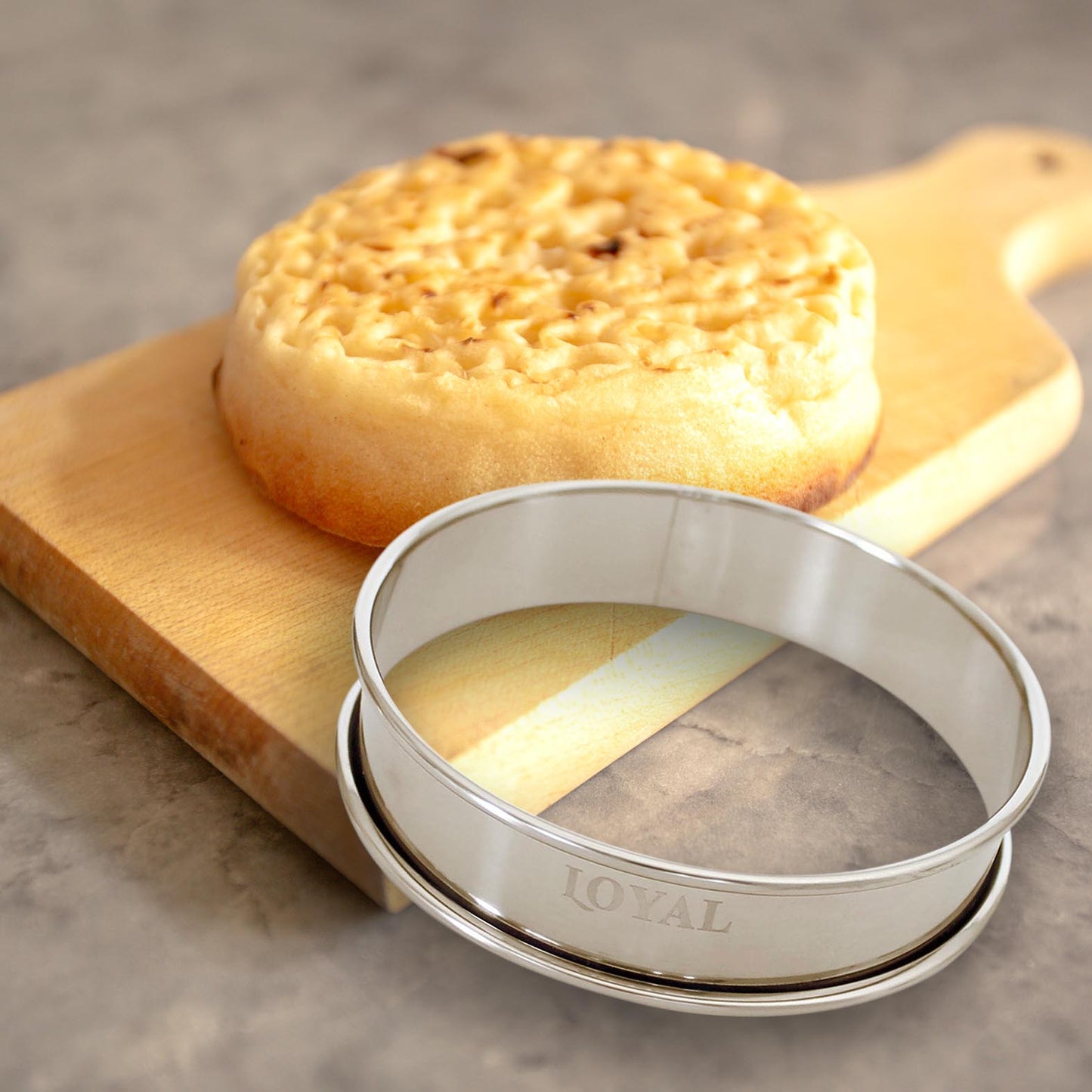 Loyal Crumpet Ring - 80mm