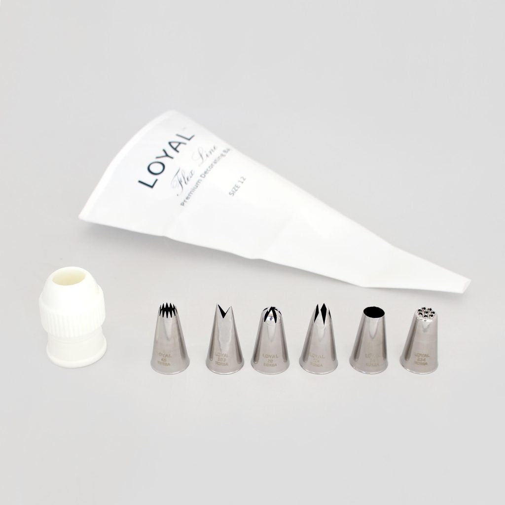 Loyal 8PC Cupcake Decorating Kit