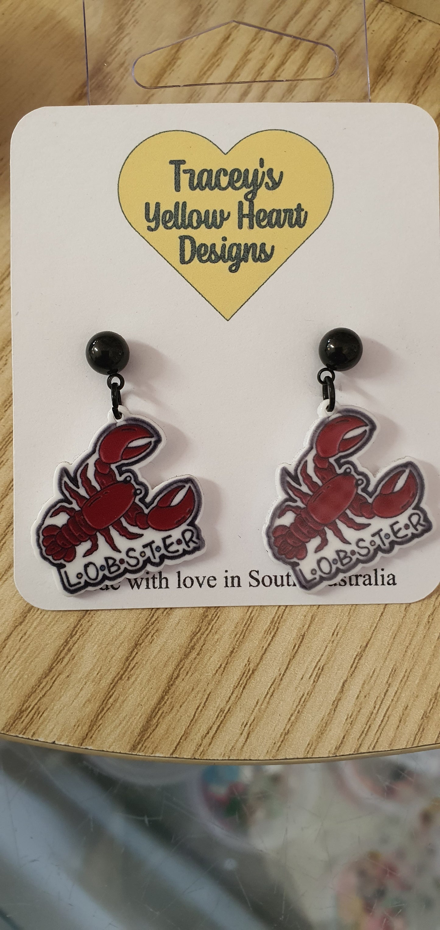 Tracey's Yellow Heart Designs -  lobster