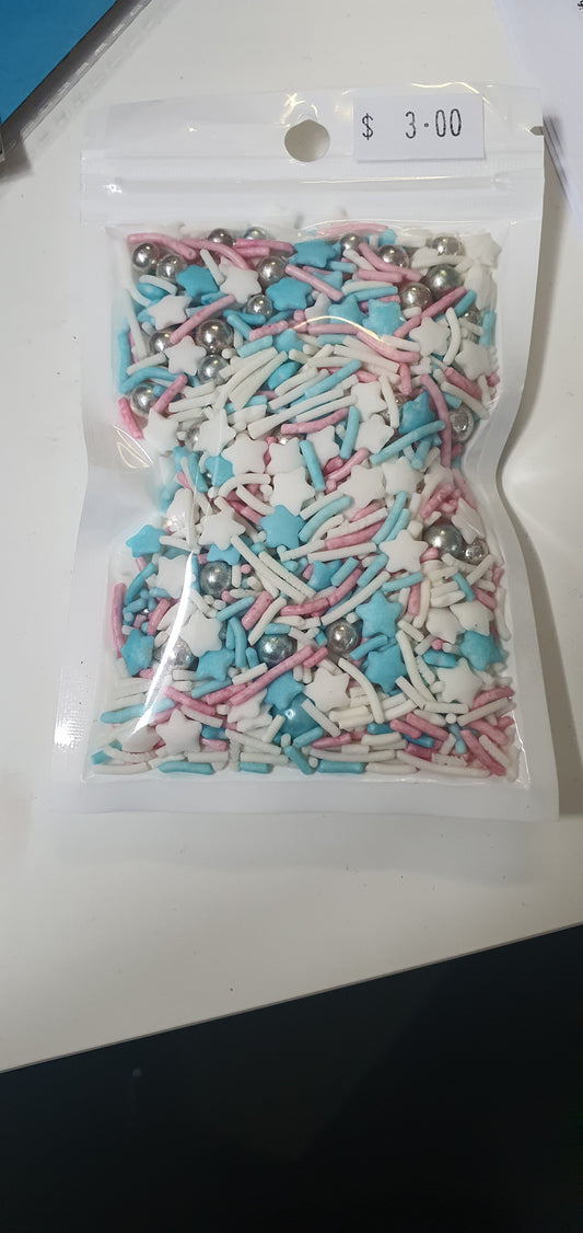 50g White, Light Blue Star Sprinkle Mix.