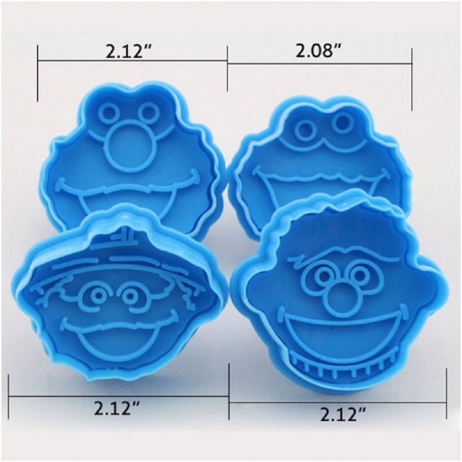 4PC Sesame Street Plunger Cutter Set.