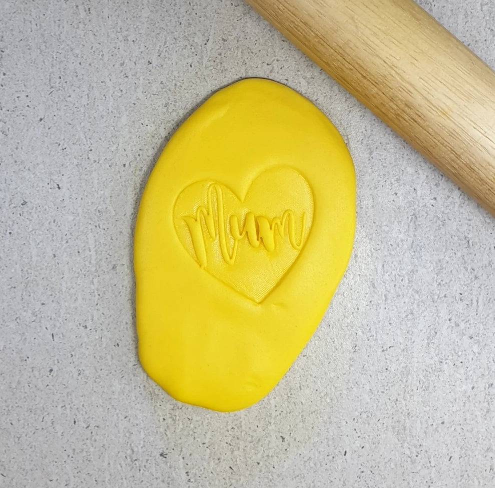 Custom Cookie Cutters Embosser - Mum Heart.