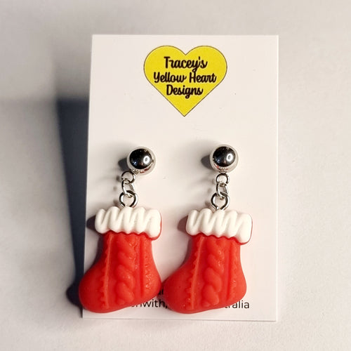 Tracey's Yellow Heart Designs - Stocking Earring