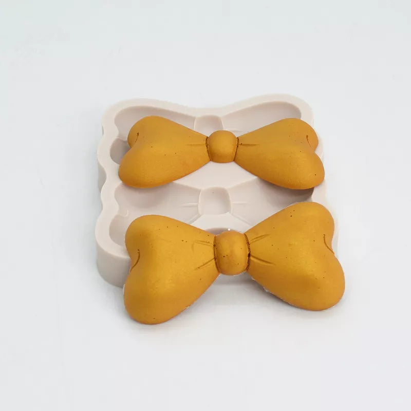 Silicone Mould - Double Bow Tie - S452