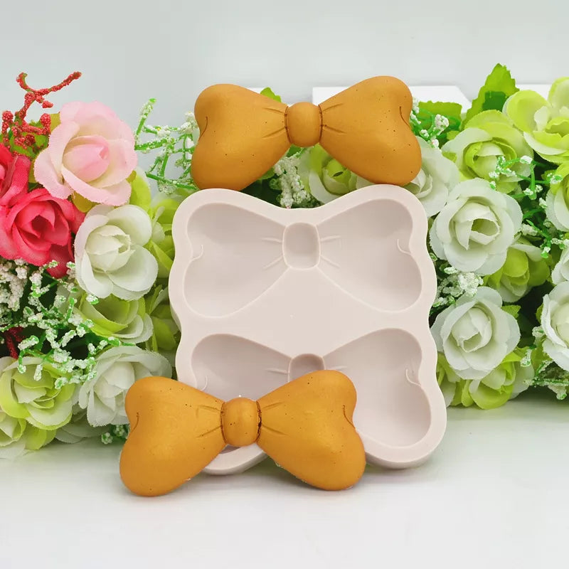 Silicone Mould - Double Bow Tie - S452