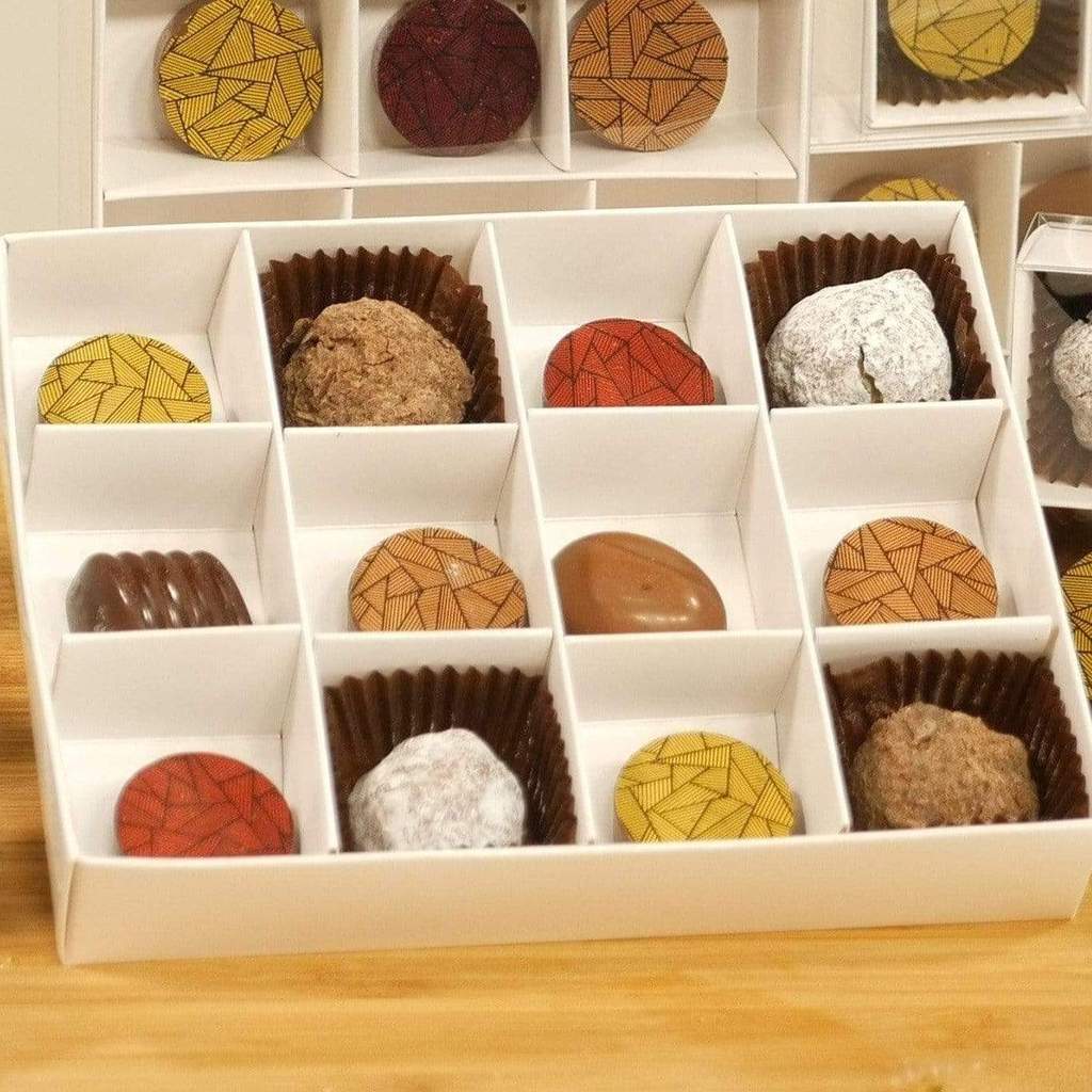 12 Chocolate Box - White - With slide and clear cover